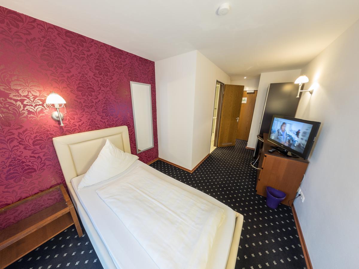 Kastenauer Hof Rosenheim Zewnętrze zdjęcie